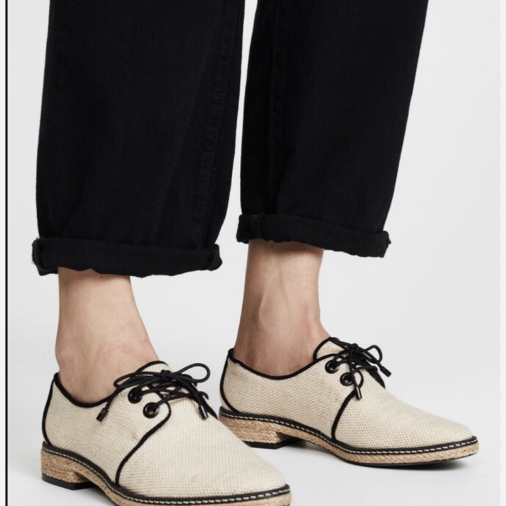Tory Burch Black and Cream Flats